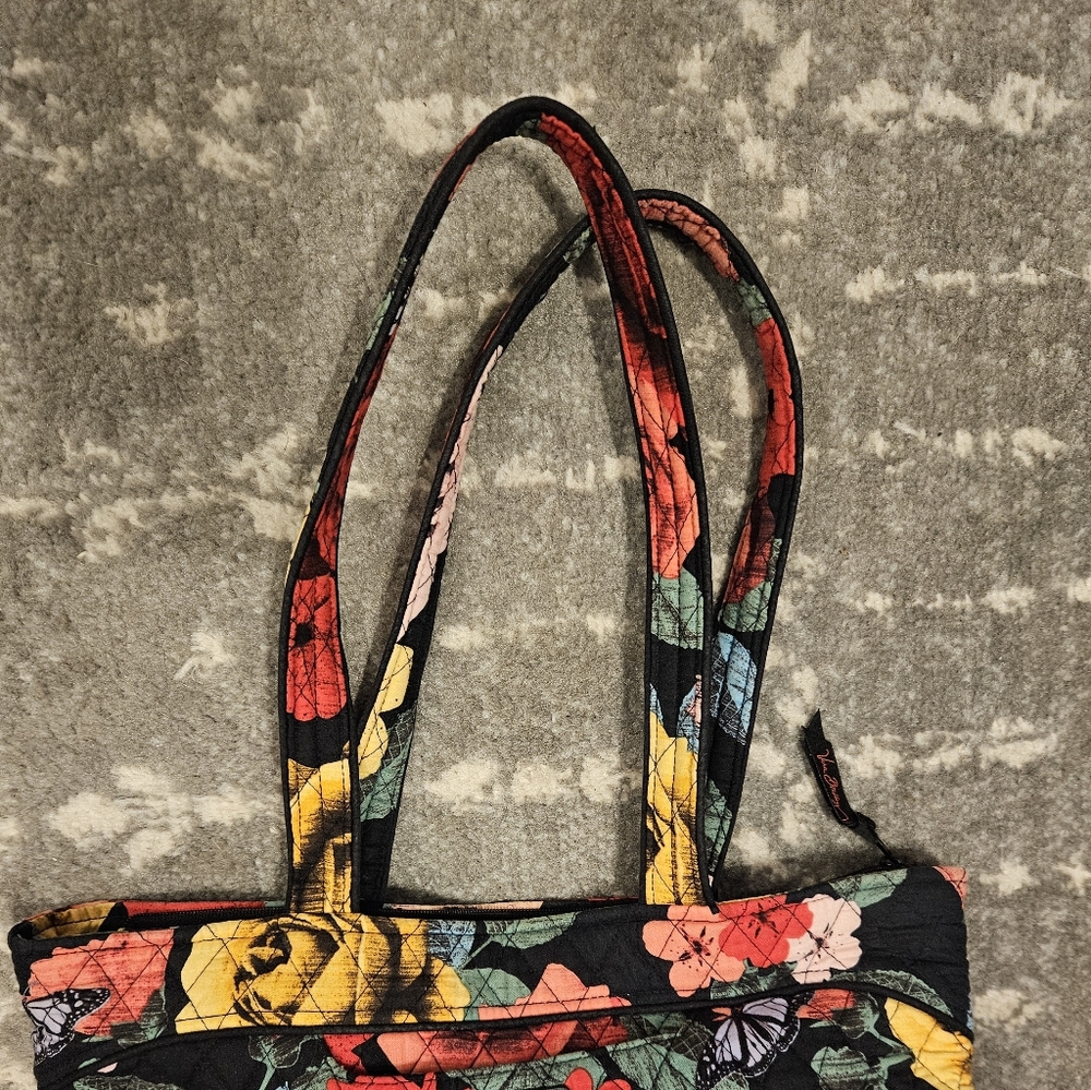 Vera Bradley Floral purse - Picture 5 of 6